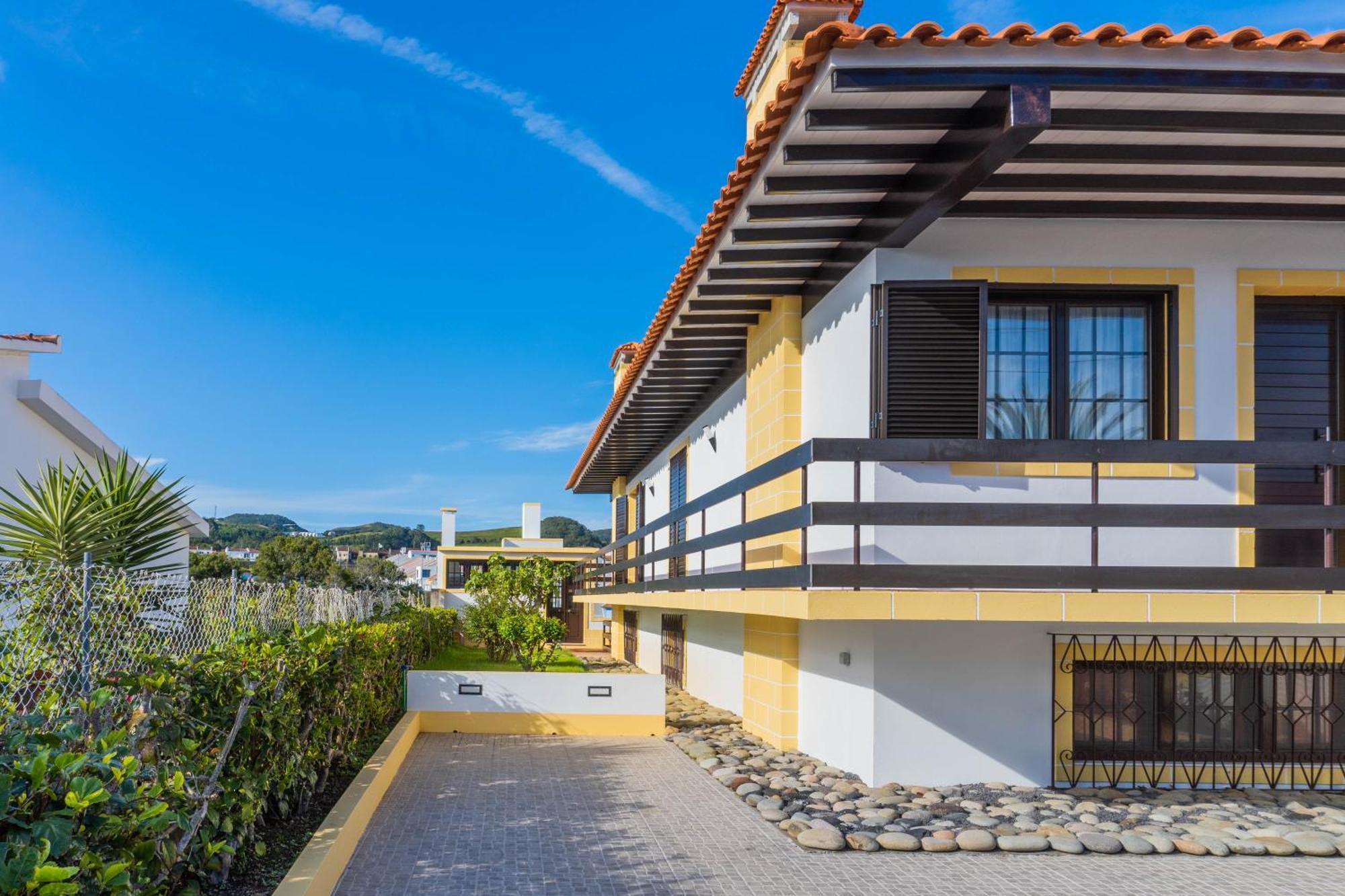 Pinheiro Sun&Beach House Ponta Delgada  Exterior photo